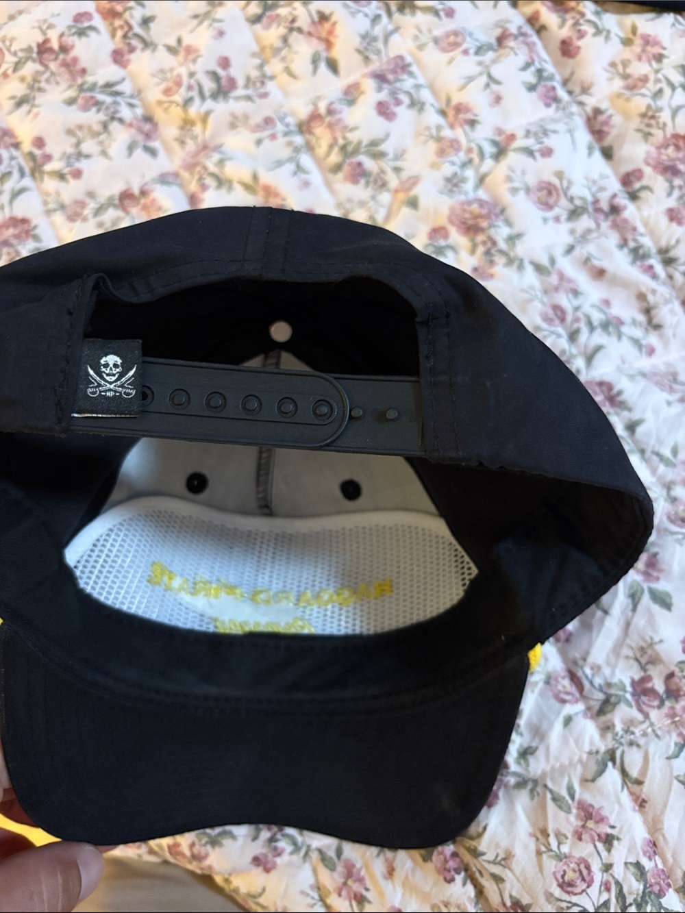 Black & Yellow Rope Cap - Picture 3 of 3